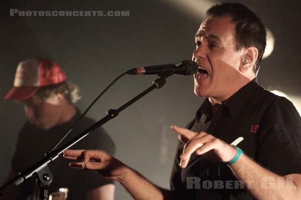 THE WEDDING PRESENT - 2013-10-12 - PARIS - La Maroquinerie - 